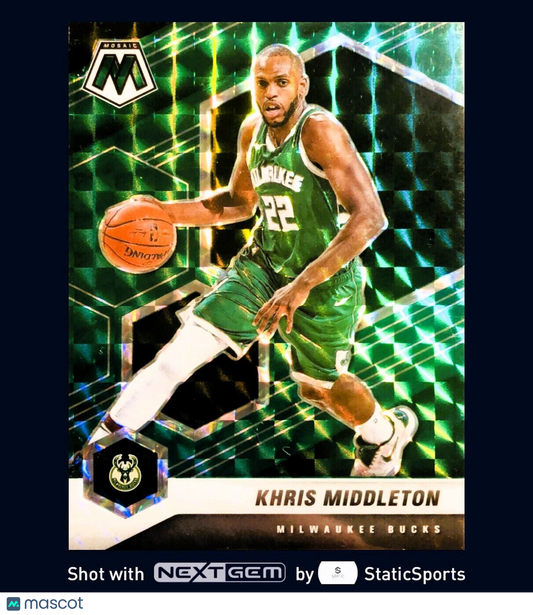 Khris Middleton - 2020 Panini Mosaic-Prizm Mosaic Green, #105