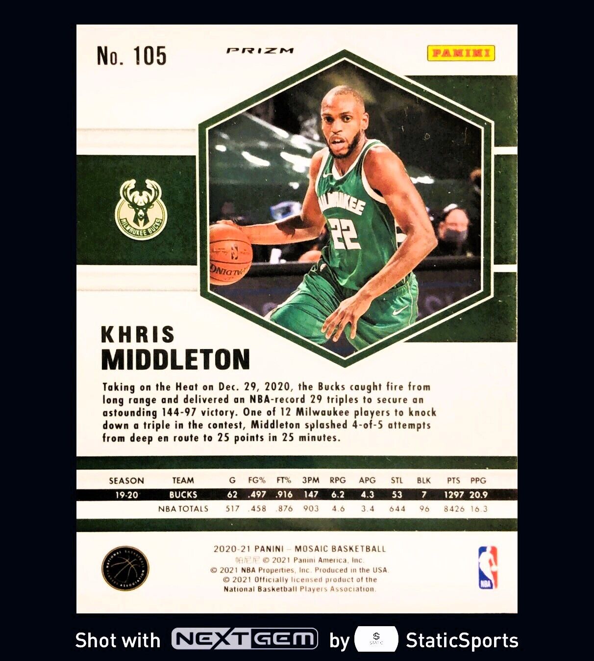 Khris Middleton - 2020 Panini Mosaic-Prizm Mosaic Green, #105